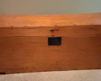 Pine Round Top Chest