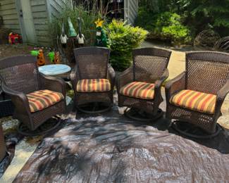 Swivel and Rock Outdoor Set