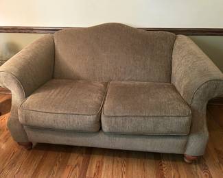 Rowe Loveseat