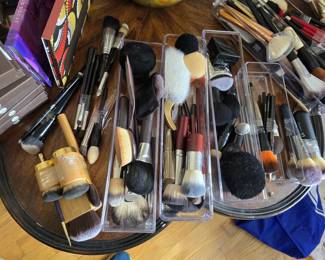 Quality makeup brushes