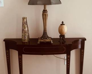 Gorgeous Accent Table ~ Hepplewhite Style Jansen ? Maitland Smith ?