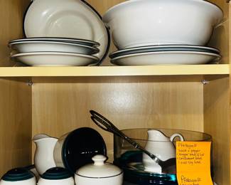 Pfaltzgraff salad & serving pieces