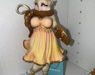 Margret Le Van alley cat PERSIA GOURMET