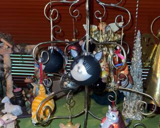 Fat cat ornaments