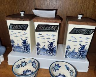 Blue delft windmill canisters