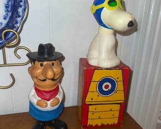 Pizza Hut Pete and Snoopy as the Red Barron