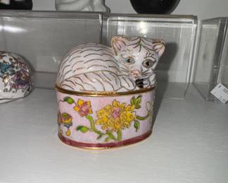 Cloisonné kitty in basket