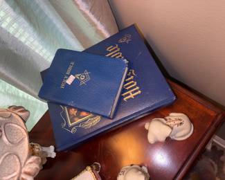 Masonic bibles