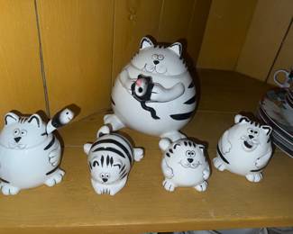Pier 1 Fat Cat set