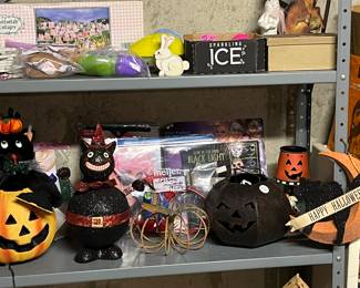 Dept 56 Halloween Cat Candy Container