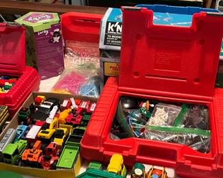 ;ego, K'nex & Other Building Sets