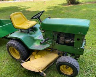 John Deer riding mowers with accessories