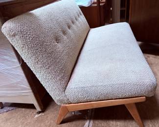 Mid-Century Modern Jens Risom Model 37 Loveseat Sofa For Knoll