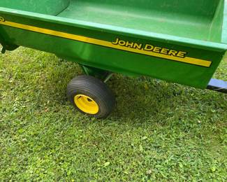 John Deer riding mowers with accessories