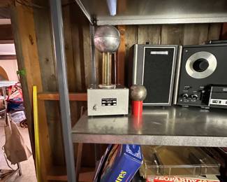 Van de Graff Electrostatic Machine