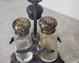Vintage salt and pepper sets