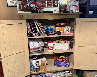 Die cast cars and collectibles with signatures 25% off