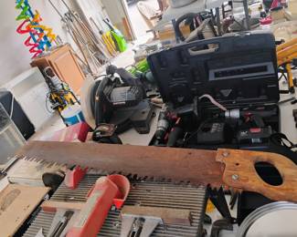 ANTIQUE SAW