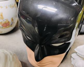 BATMAN CONTAINER