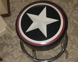 BAR STOOL