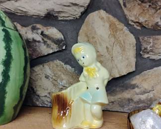 VINTAGE MADE IN USA PLANTER