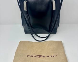 27 FREDERICPARISBlackLeatherConvertibleBagShoulderBackpack