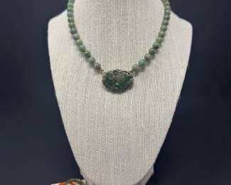 44 14KGoldCarvedJadeChokerNecklaceMatchingStoneRings