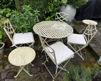 14 VintageMetalLatticePatioBistroSetwLinenSlipcovers