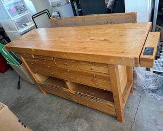 146 SolidHardwoodWorkbenchwMultipleDrawersAttachedMetalVise
