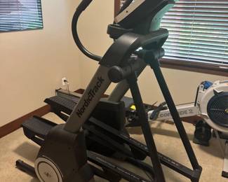 181 NordicTrackFreestrideTrainerFS14iEllipticalwHDTouchscreen