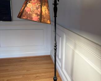 Wrought iron indoor lamp