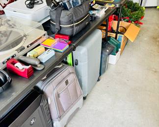 Garage is truly a guy space with this one.