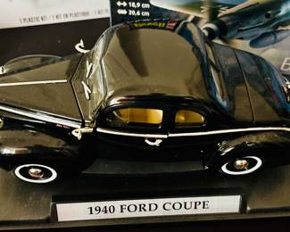 Bonnie and Clyde.  We rob banks.