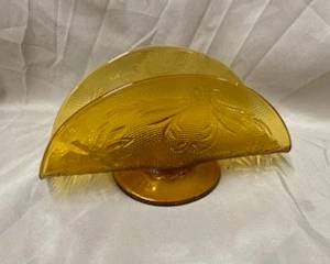 Tiara Curved Napkin Holder