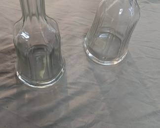 Detail-Barber Bottles