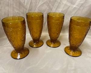 Tiara Footed Water Glasses