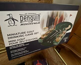 Miniature Golf drinking game set