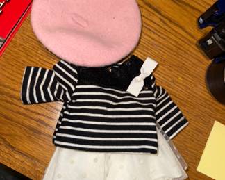 American Girls outfit, plus tam