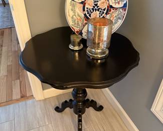 Vintage/Antique side table