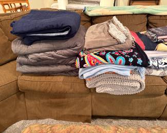 blankets & throws