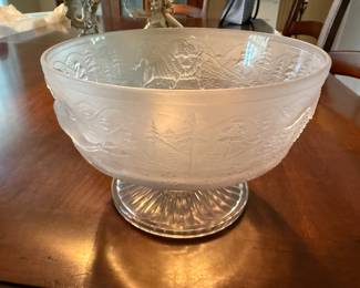 Frosted crystal bowl with pedestal