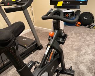 NordicTrack Commercial S22i Studio Cycle