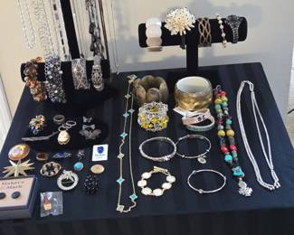 misc. jewelry
