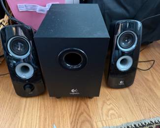Logitech speaker system 2323