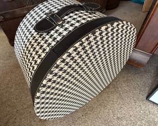 hat box