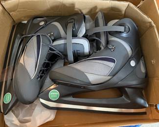 LL Bean hockey skates, new in box