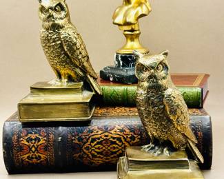 Gilded bronze bust on marble base. Most likely French or Italian. Cast brass owl bookings, circa 1950, each sits on a history book.