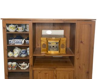 Vtg. entertainment center
