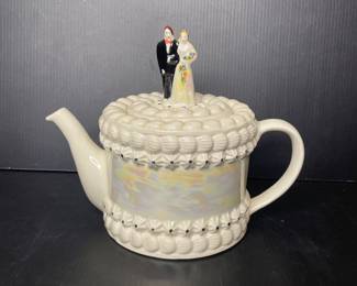 Tony Carter England wedding teapot