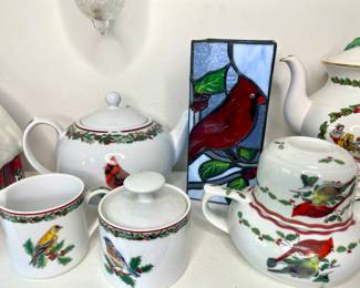Holiday bird theme stained glass & China, Andrea by Sadek